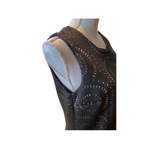 🛍️ DEX Black Cutout Pattern Sheath Dress - Size XL (EUC) - Picture 6 of 8